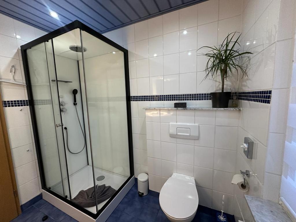 Christels Ferienwohnung 2 In Thale Mit Ueberdachter Terrasse, Kueche Mit Tv & Geschirrspueler Exterior foto